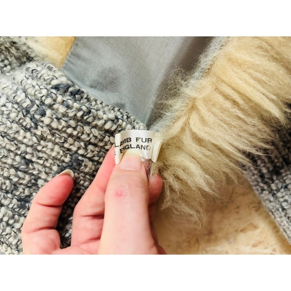 Vintage LeRoy Knitwear 70s Wool Blend Cardigan Real Lamb Fur Collar Cuffs Grey S - Picture 3 of 7